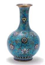Vase en bronze doré et émaux cloisonné