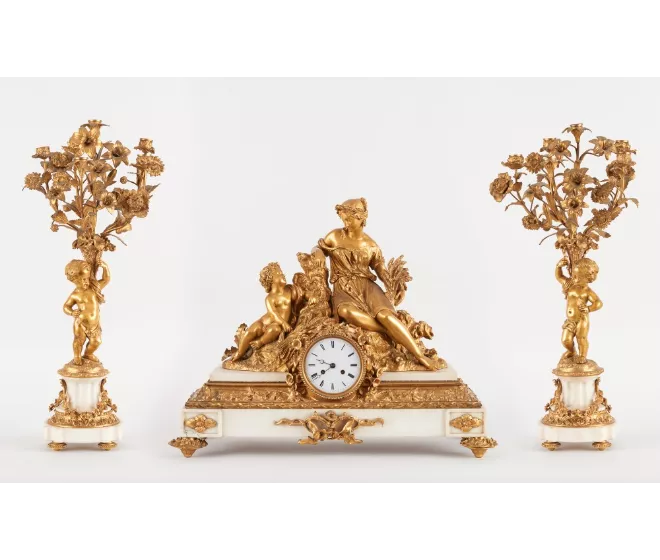 Garniture de cheminée en bronze doré et marbre