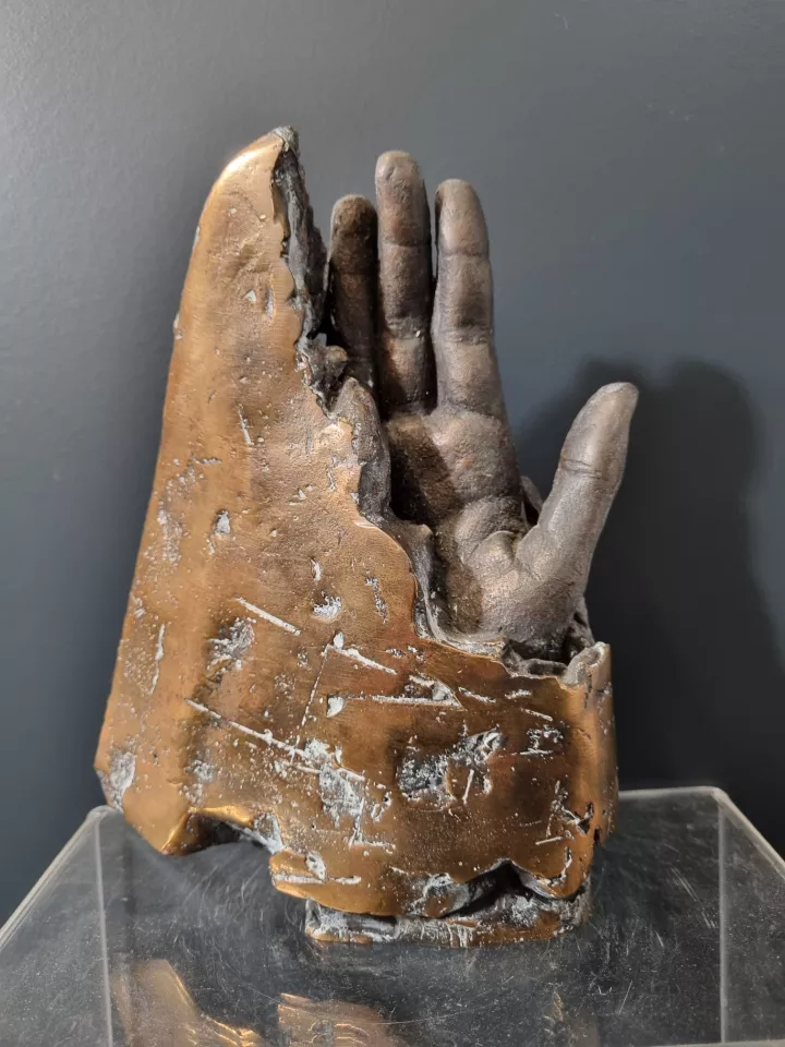 Sculpture Roulin - Sculpture en bronze "La Main".